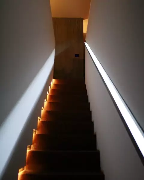 Подсветка лестниц